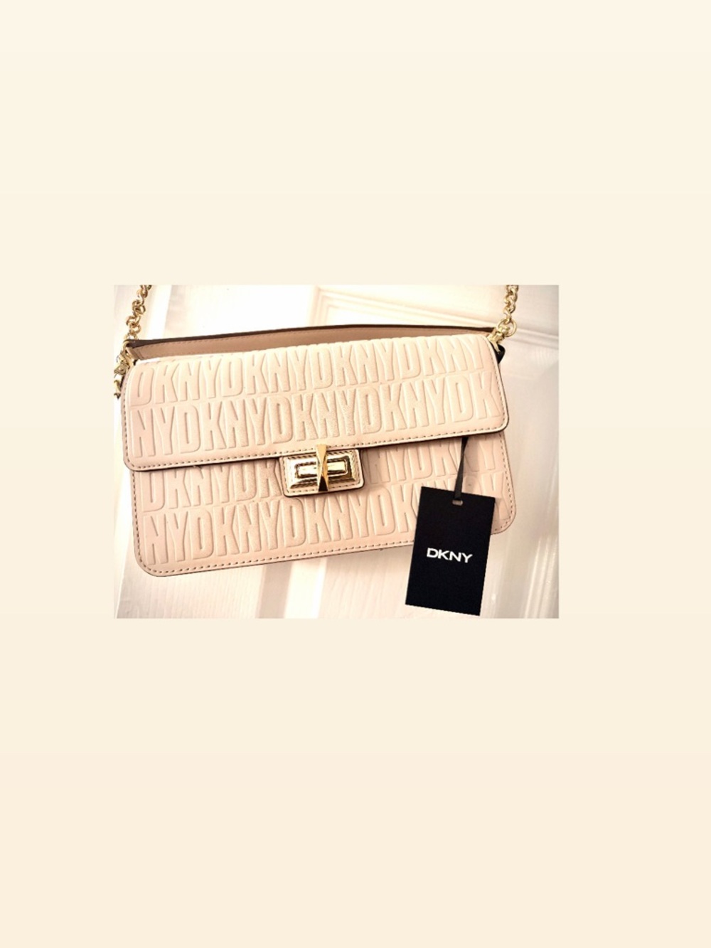 DKNY Blush Embossed Logo Shoulder Bag with Gold Chain - Picture 2 of 4